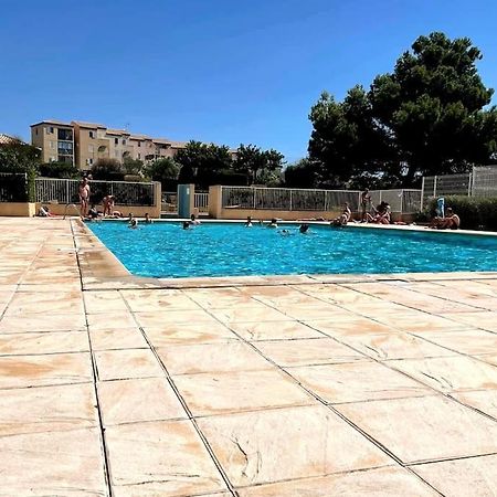 St-Pierre-La-Mer, Bel Appartement A Dans Residence Avec Piscine Et Tennis Entre 5 Et 10 Min De La Plage Fleury  Exteriör bild