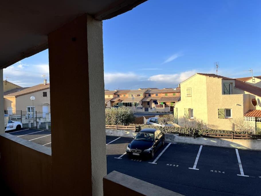 St-Pierre-La-Mer, Bel Appartement A Dans Residence Avec Piscine Et Tennis Entre 5 Et 10 Min De La Plage Fleury  Exteriör bild